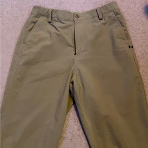 Khaki under armour youth xl